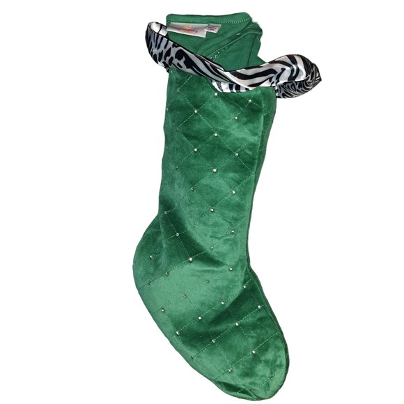 NWT- Ready for Gifting! Sz M Quaker Factory Mrs Claus Green & matching Stocking - Picture 5 of 5